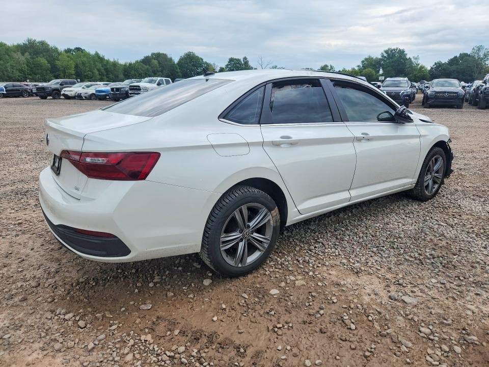 2024 VOLKSWAGEN JETTA SE 3