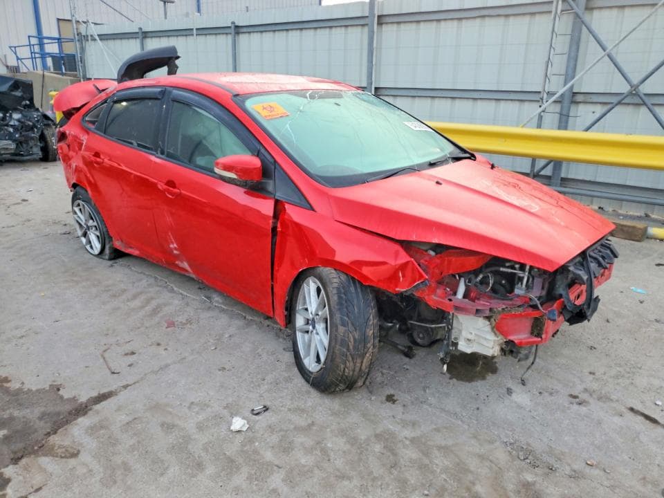 2017 FORD FOCUS SE 4