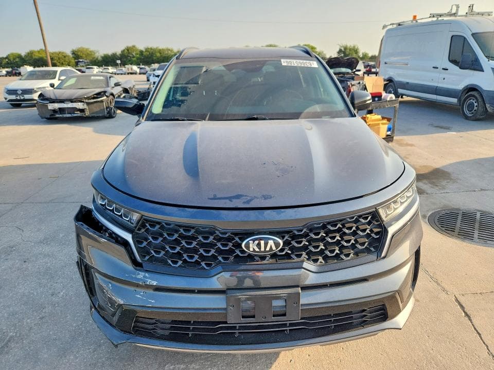 2021 KIA SORENTO S 5