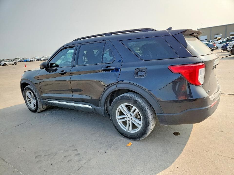 2024 FORD EXPLORER XLT 2