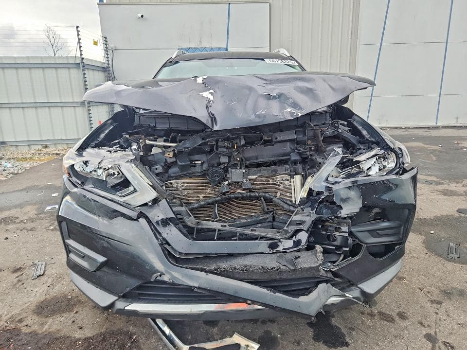 2018 NISSAN ROGUE SV 5