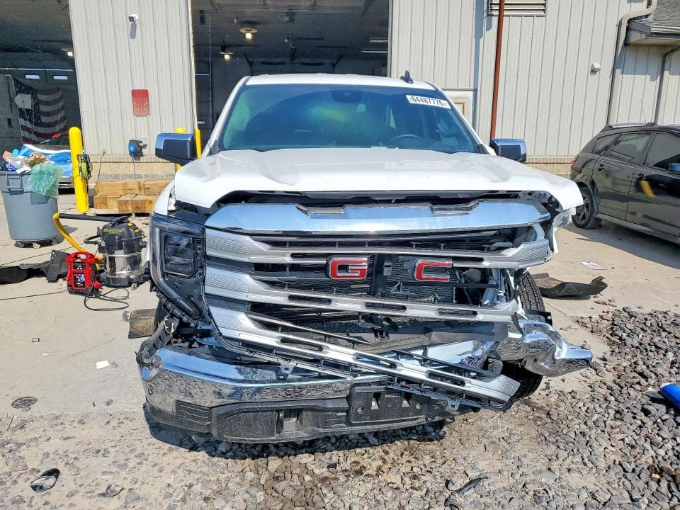 2026 GMC SIERRA K1500 SLE 5