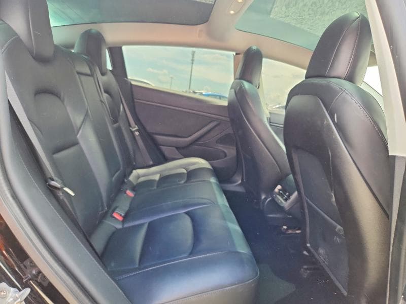 2020 TESLA MODEL 3 10