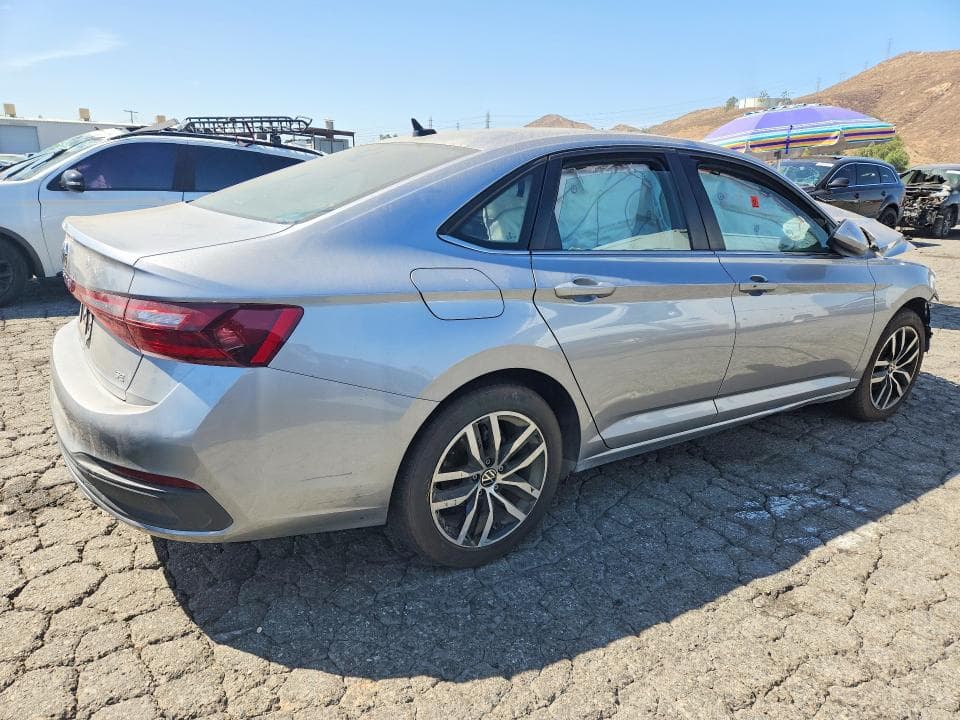 2025 VOLKSWAGEN JETTA SE 3