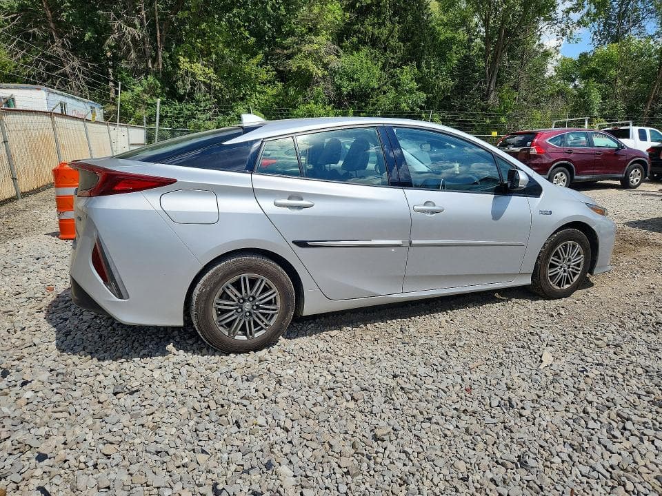 2020 TOYOTA PRIUS PRIME XLE 3