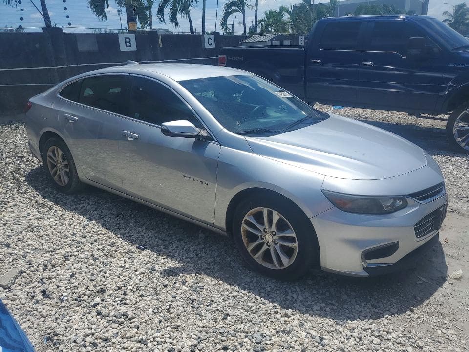 2017 CHEVROLET MALIBU LT 4
