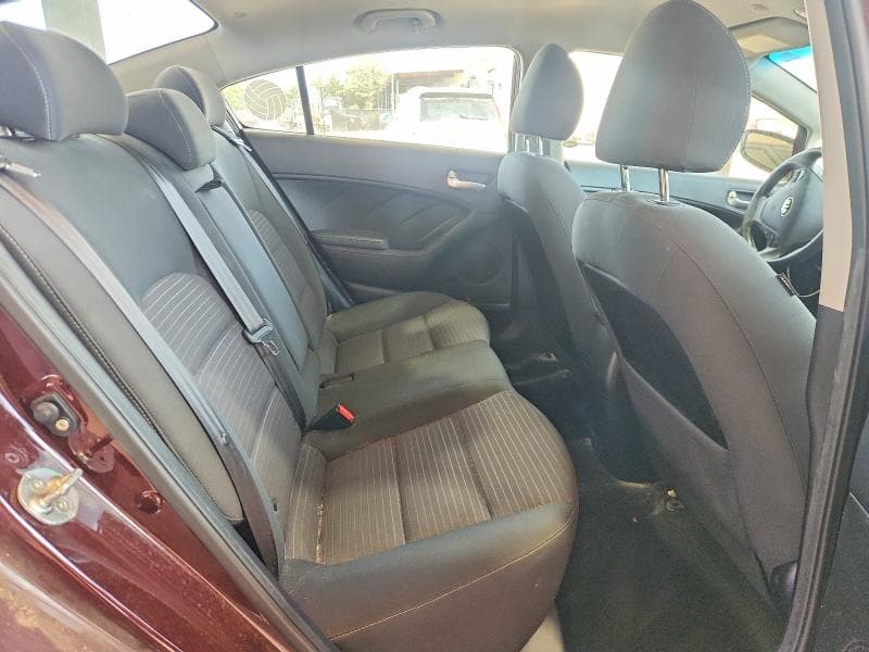 2018 KIA FORTE LX 10
