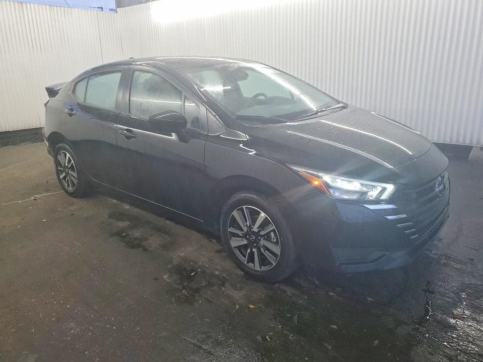2025 NISSAN VERSA SV 4