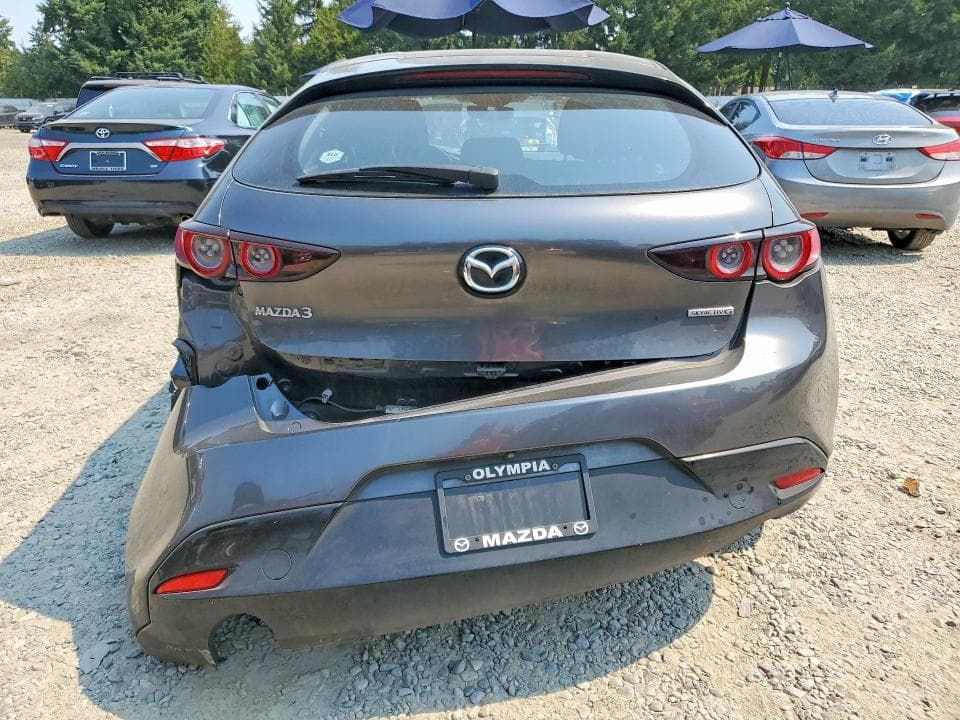 2020 MAZDA 3 6