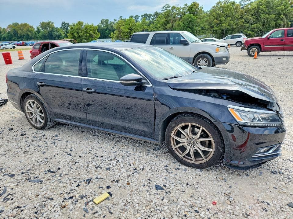2018 VOLKSWAGEN PASSAT SE 4