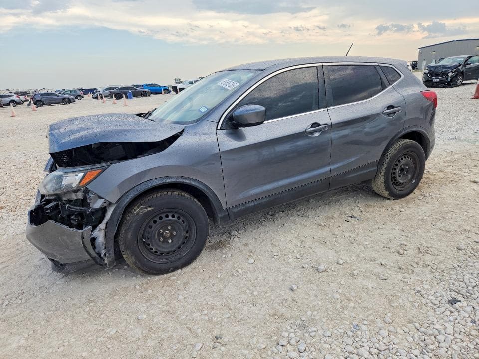 2018 NISSAN ROGUE SPORT S - 1