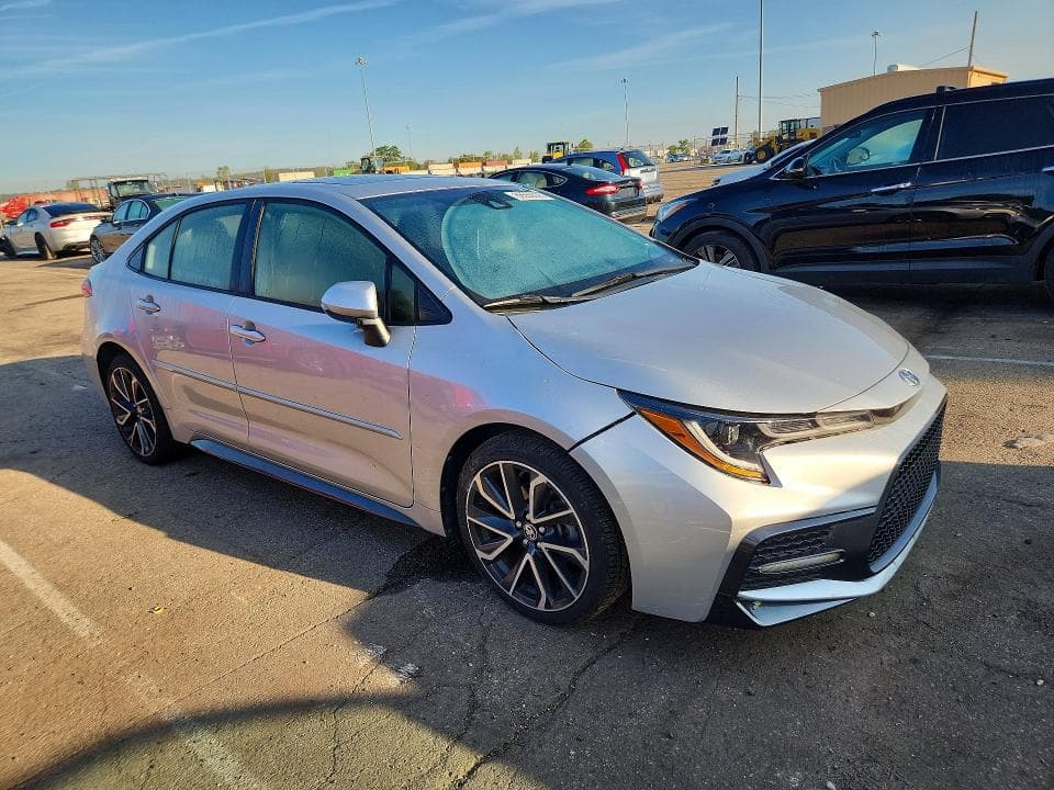 2020 TOYOTA COROLLA SE 4
