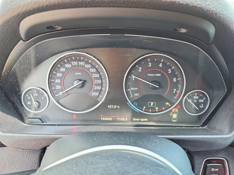 2017 BMW 320 XI 9