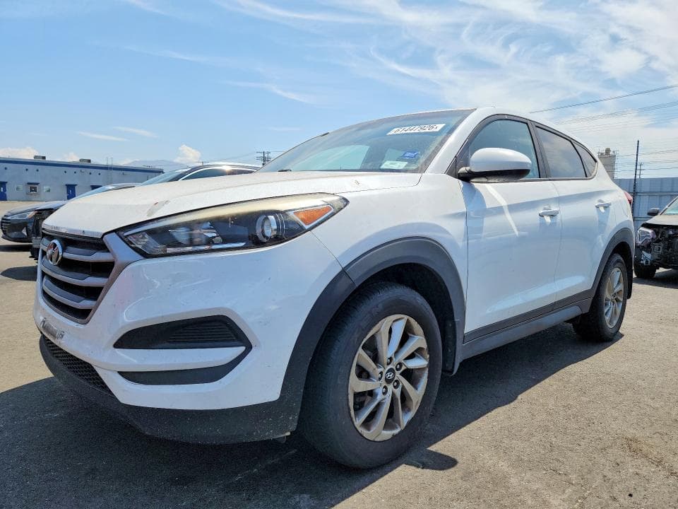 2017 HYUNDAI TUCSON SE - 1