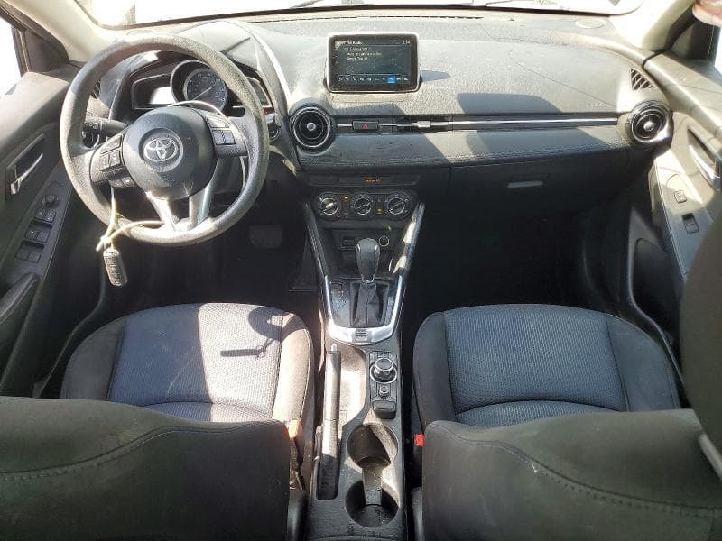 2017 TOYOTA YARIS IA BASE 8