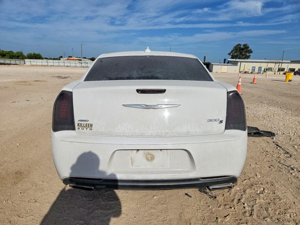 2019 CHRYSLER 300 S 6