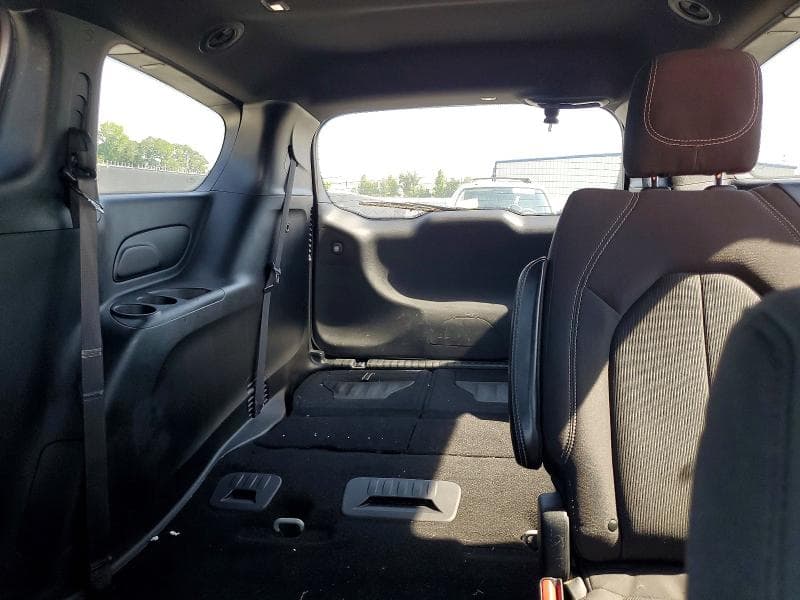 2019 CHRYSLER PACIFICA TOURING PLUS 10