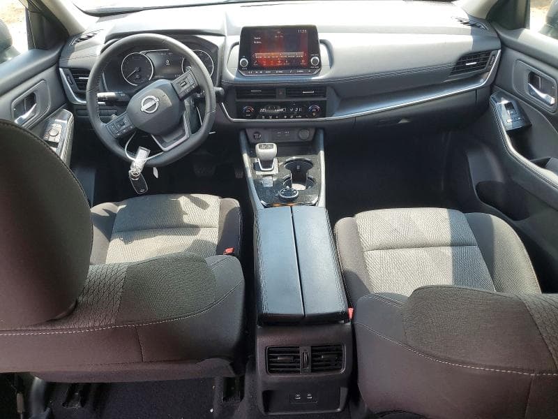 2026 NISSAN ROGUE SV 8