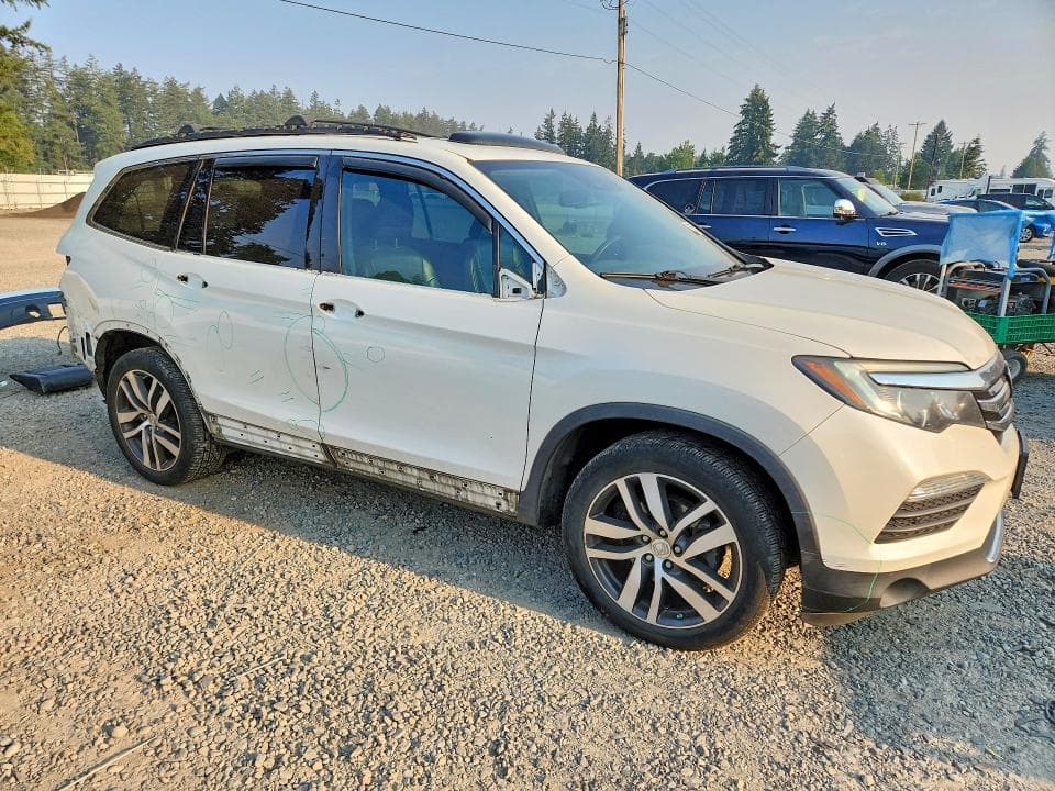 2017 HONDA PILOT ELITE 4