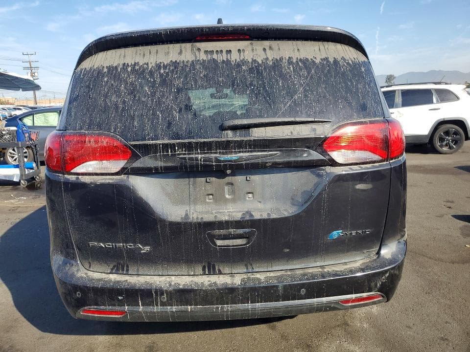 2019 CHRYSLER PACIFICA HYBRID TOURING PLUS 6
