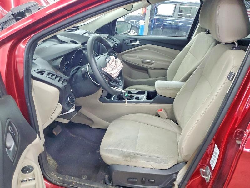 2017 FORD ESCAPE SE 7