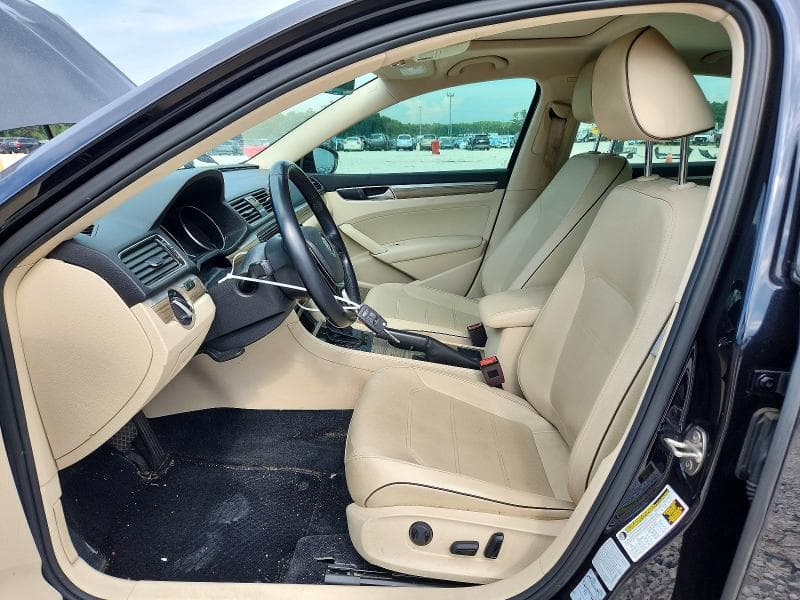 2018 VOLKSWAGEN PASSAT SE 7