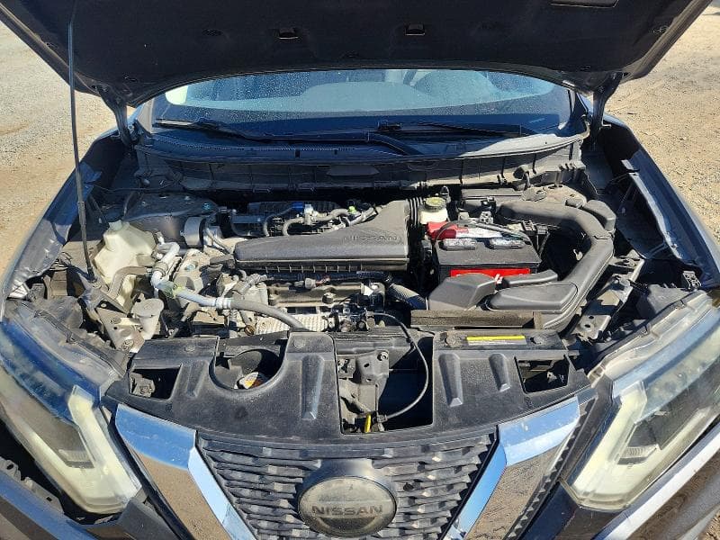 2018 NISSAN ROGUE SV 12