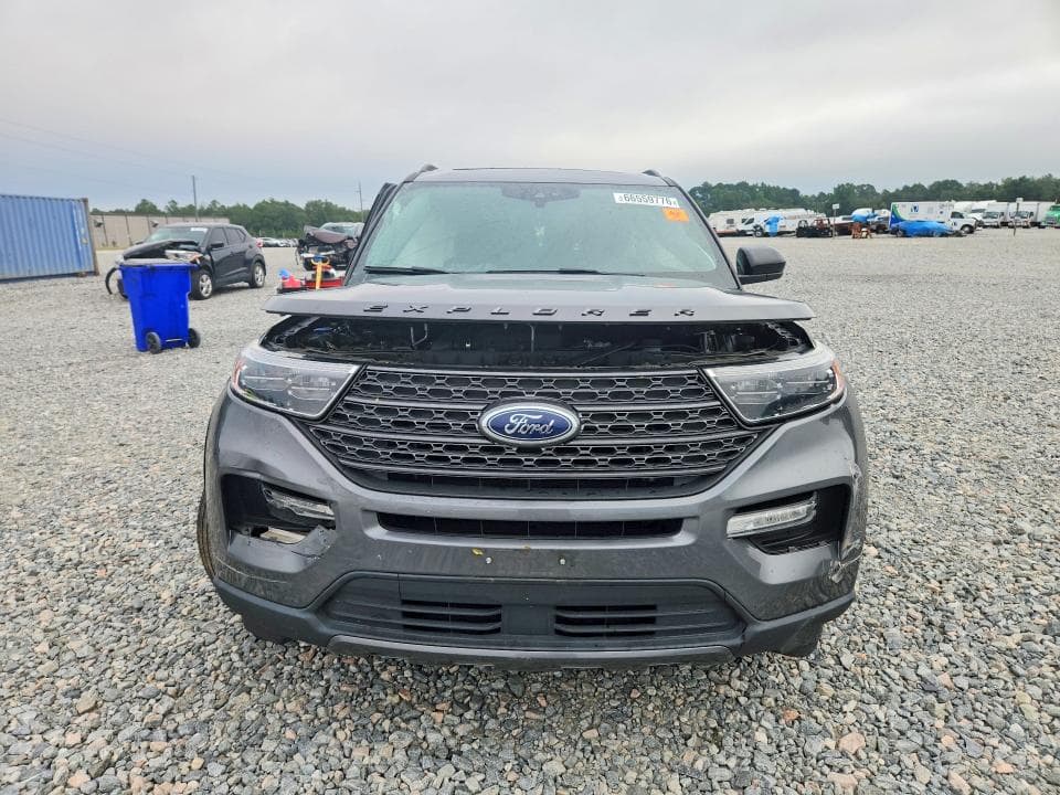 2023 FORD EXPLORER XLT 5