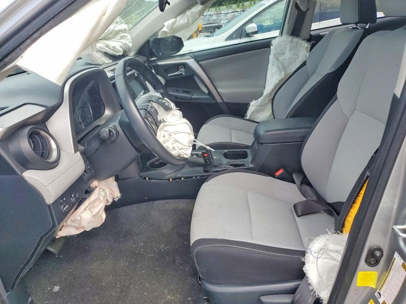 2018 TOYOTA RAV4 XLE 7