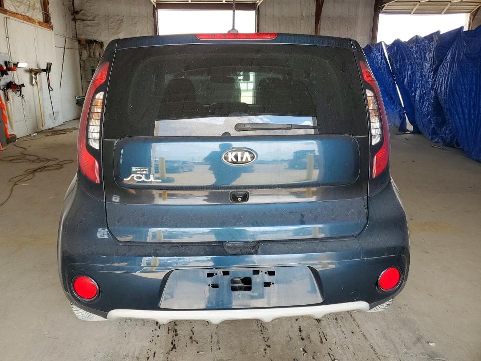 2019 KIA SOUL + 6