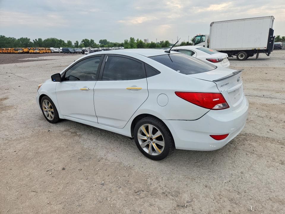 2017 HYUNDAI ACCENT SE 2