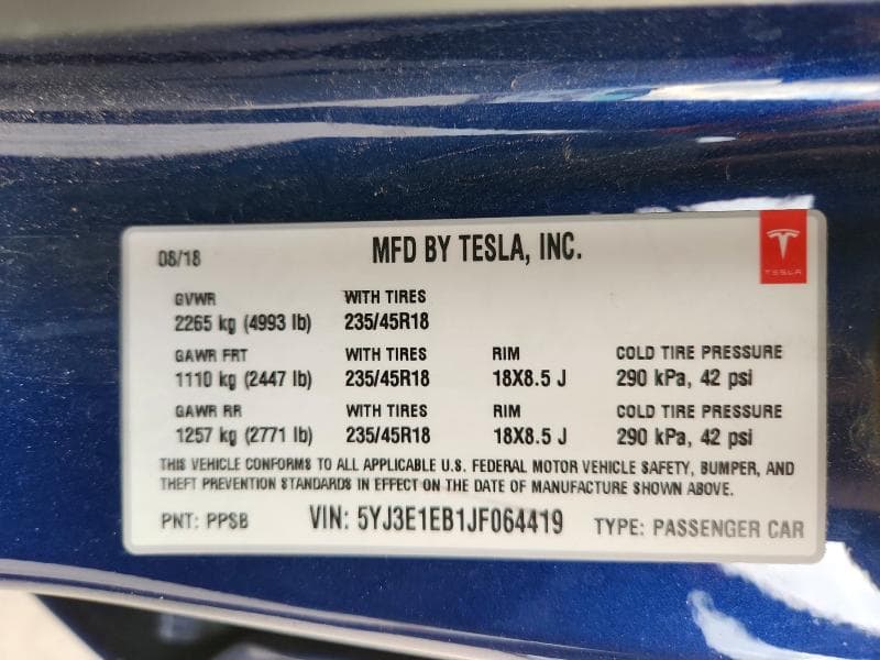 2018 TESLA MODEL 3 13