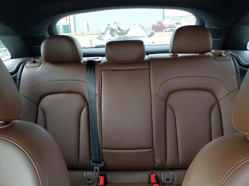 2018 AUDI Q3 PREMIUM 10