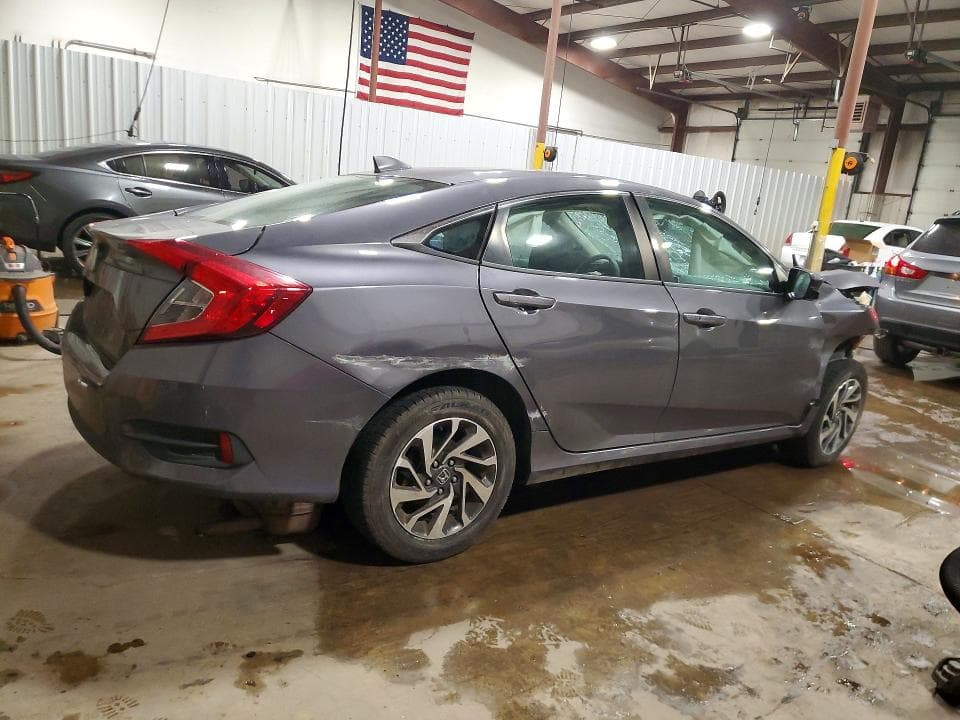 2017 HONDA CIVIC EX 3