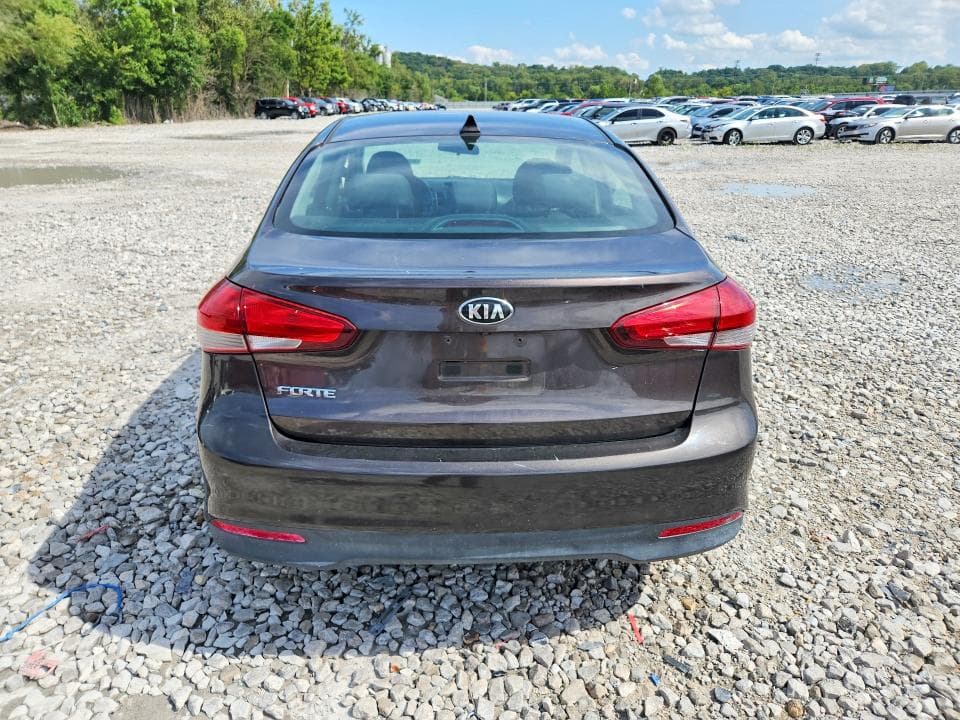 2018 KIA FORTE LX 6