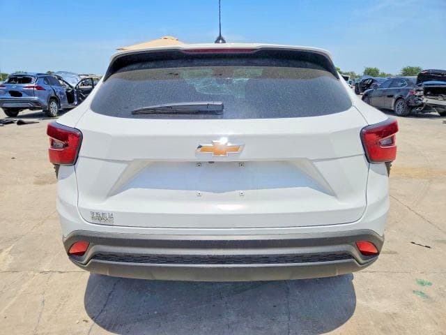 2026 CHEVROLET TRAX LS 6