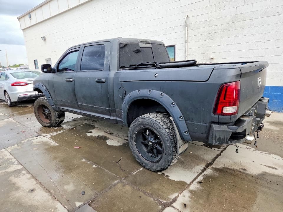 2017 RAM 1500 SPORT 2