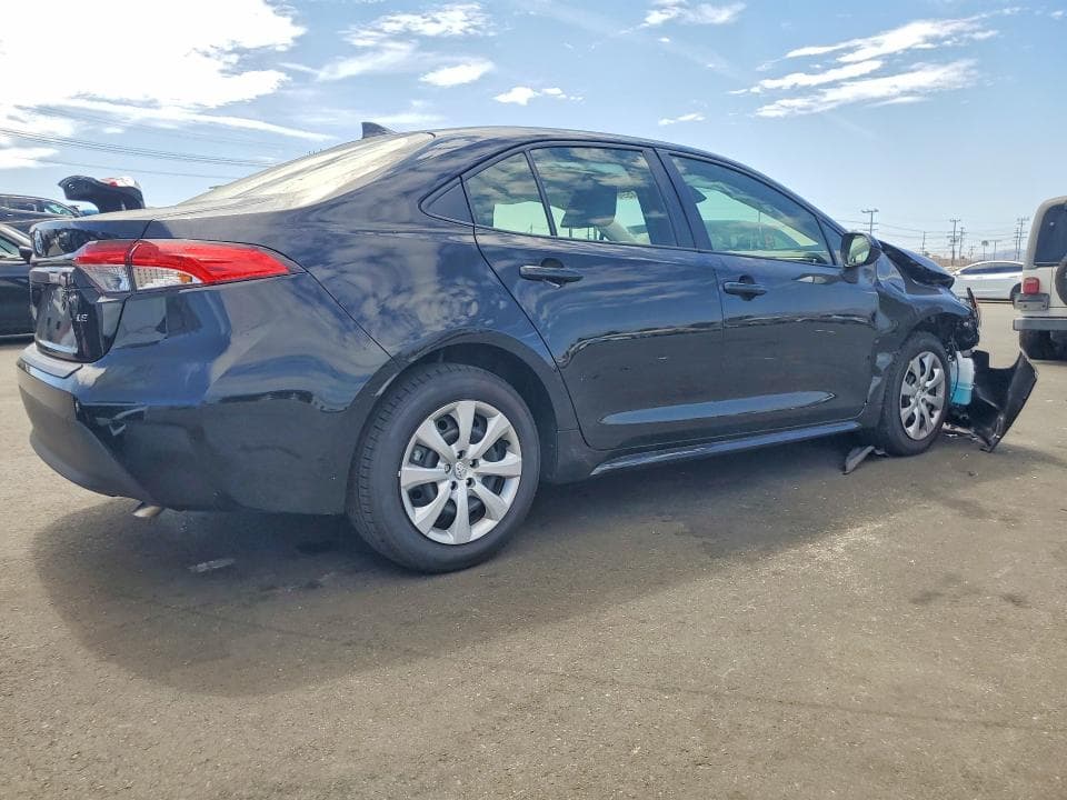 2026 TOYOTA COROLLA LE 3