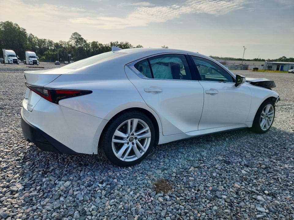 2021 LEXUS IS 300 3