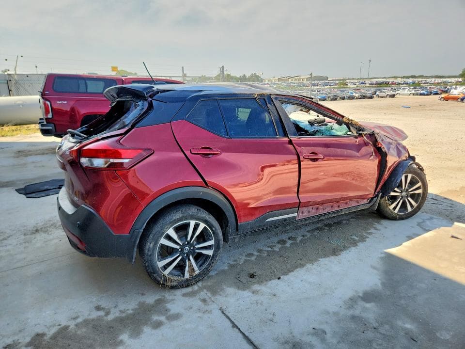 2020 NISSAN KICKS SR 3