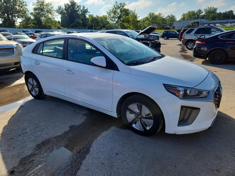 2021 HYUNDAI IONIQ BLUE 4