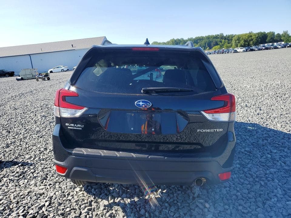 2020 SUBARU FORESTER LIMITED 6