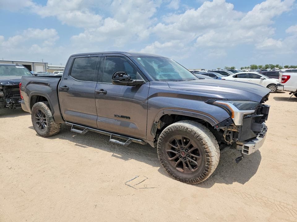 2022 TOYOTA TUNDRA SR5 4