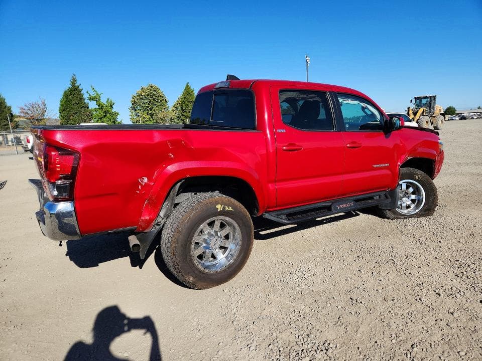 2022 TOYOTA TACOMA SR5 V6 3