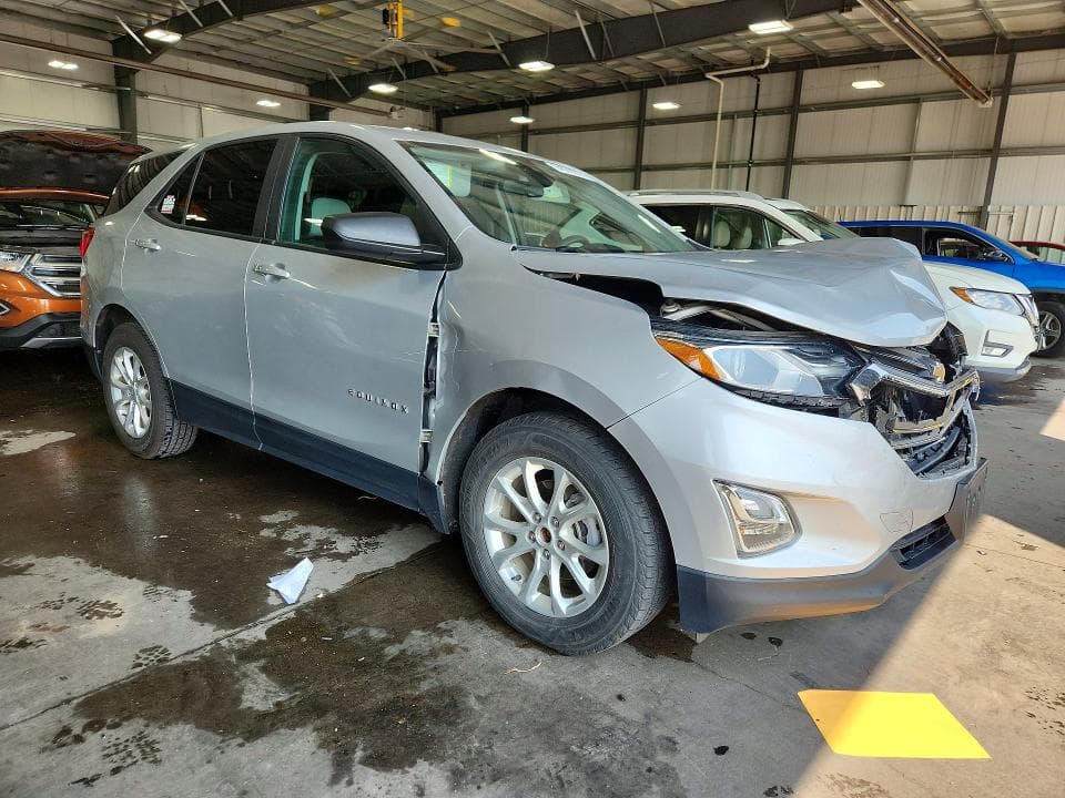2020 CHEVROLET EQUINOX LS 4