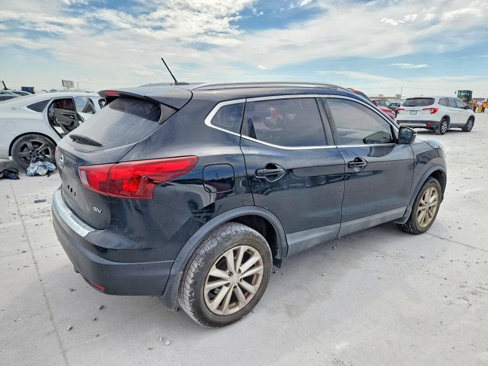 2017 NISSAN ROGUE SPORT SV 3