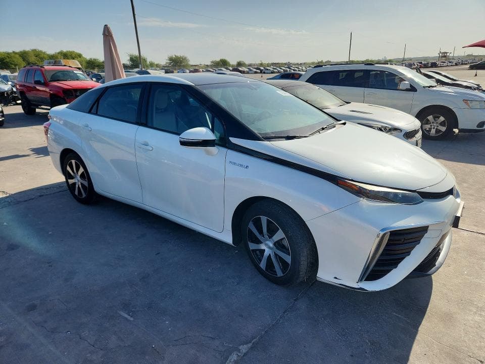 2018 TOYOTA MIRAI BASE 4