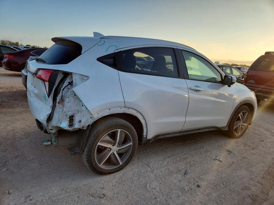 2021 HONDA HR-V EX 3