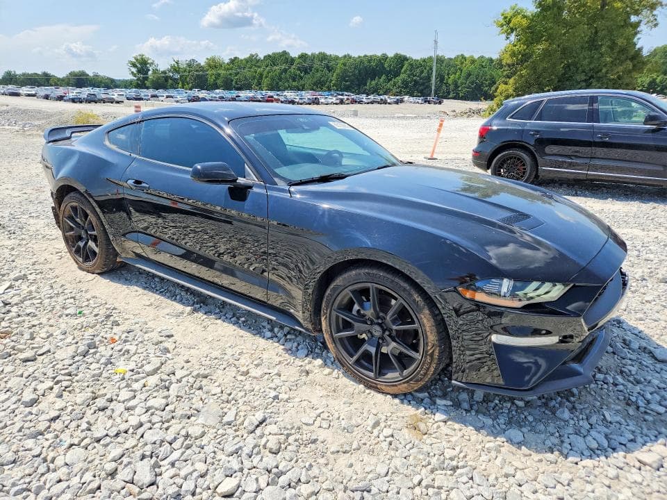 2021 FORD MUSTANG 4