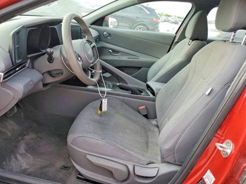 2021 HYUNDAI ELANTRA SE 7
